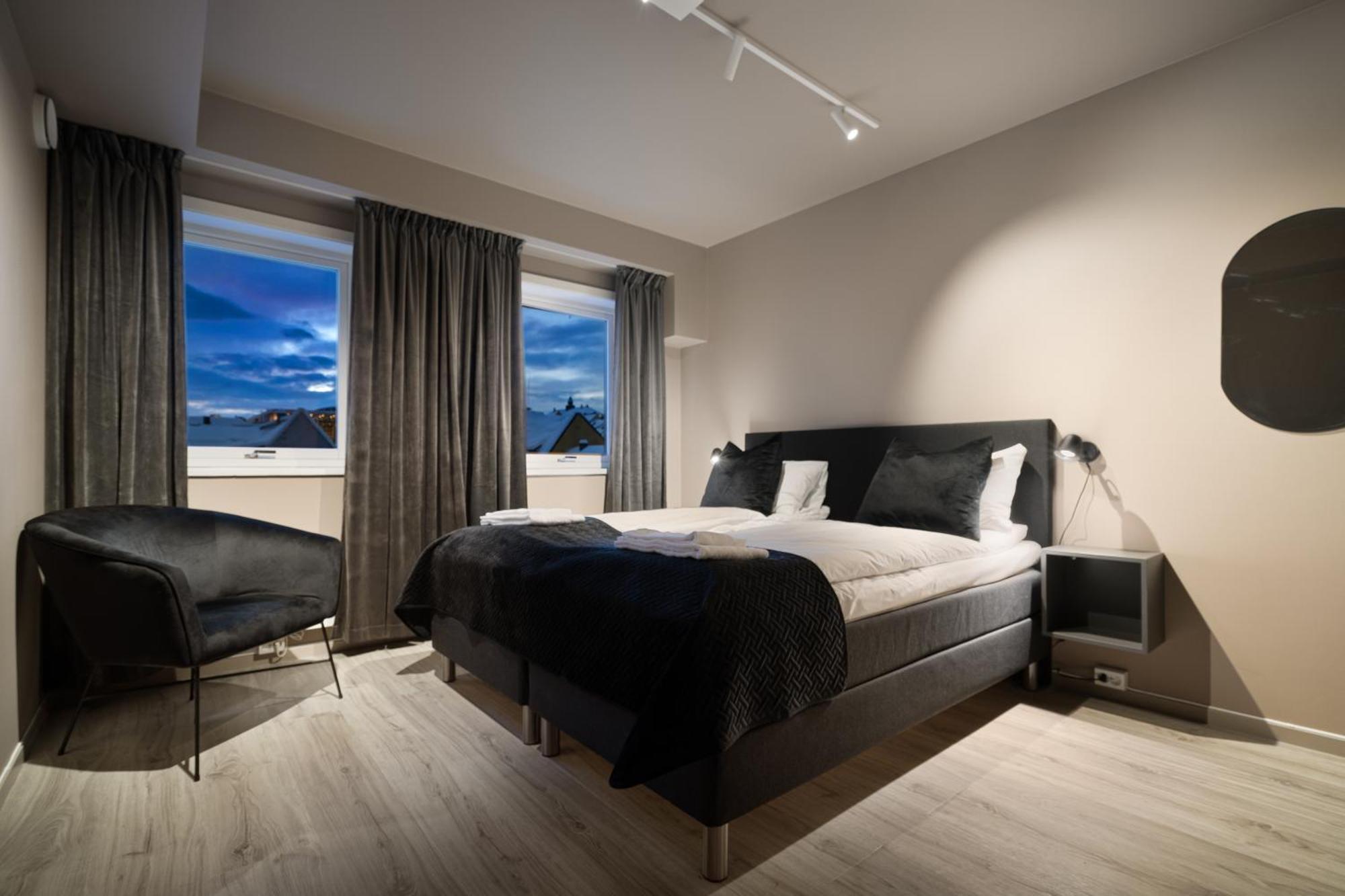 Bispegata 5 - Studio Apartment Hotel Tromsø Esterno foto